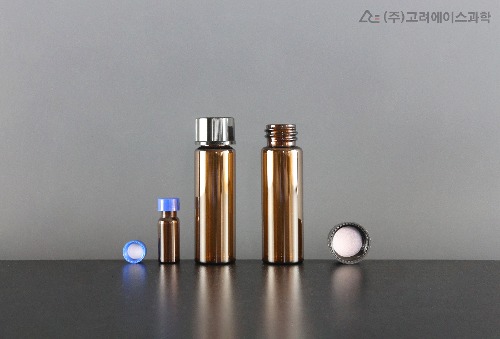 Amber Glass Sample Vial With PE Septa Screw Cap_Set(갈색 유리 샘플 바이알 &amp; PE 셉타 스크류 캡_세트)
