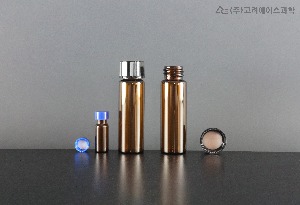 Amber Glass Sample Vial With PTFE Septa Screw Cap_Set(갈색 유리 샘플 바이알 &amp; 테플론 셉타 스크류 캡_세트)